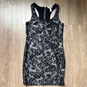 Ambience Apparel Women’s Bodycon Black/Silver Lace Racerback Dress Size Medium